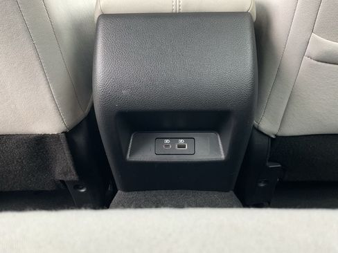 Used 2025 Nissan Altima 2.5 SV FWD image 11