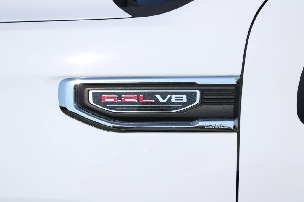 Used 2021 GMC Sierra 1500 SLT w/ SLT Premium Package AWD/4WD image 6