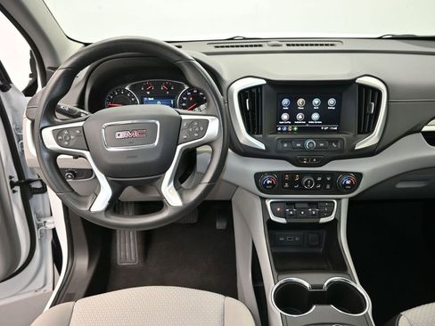 Used 2023 GMC Terrain SLE w/ Driver Convenience Package image 16
