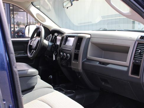 Used 2012 RAM 2500 ST w/ Chrome Appearance Group AWD/4WD image 23
