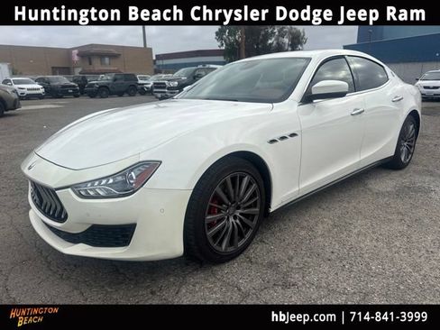 Used 2019 Maserati Ghibli RWD image 1
