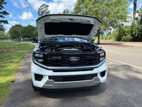 Used 2025 Ford Expedition Platinum AWD/4WD image 21