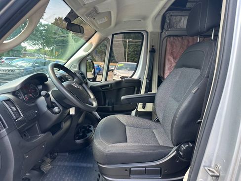 Used 2021 RAM ProMaster 2500 FWD image 10