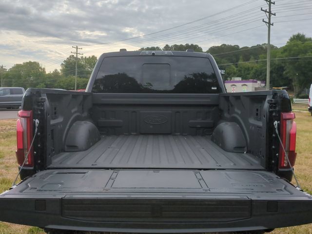 Used 2025 Ford F150 Raptor AWD/4WD image 32