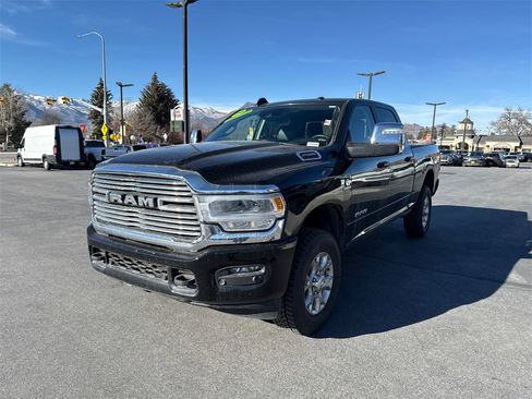 Used 2024 RAM 2500 Laramie w/ Safety Group image 4