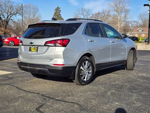 Used 2022 Chevrolet Equinox LT image 5