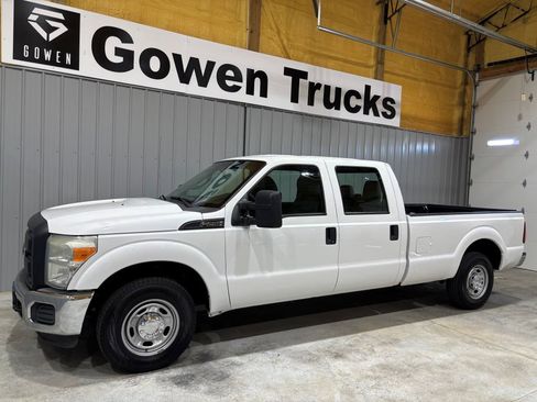 Used 2015 Ford F250 XL w/ XL Value Package image 4
