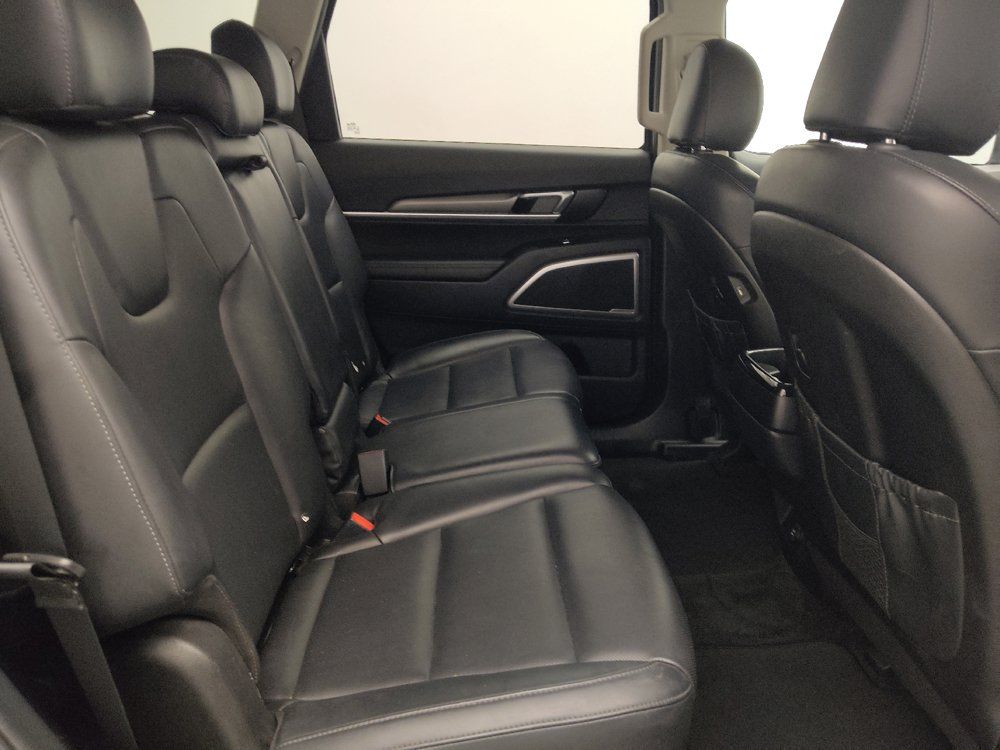 Used 2021 Kia Telluride LX FWD image 19