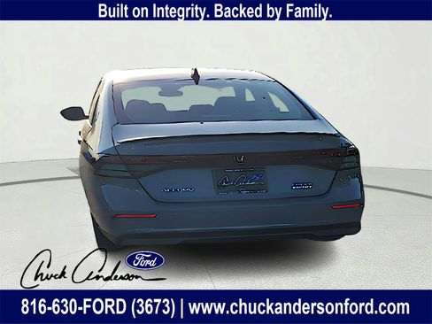 Used 2023 Honda Accord Sport image 5