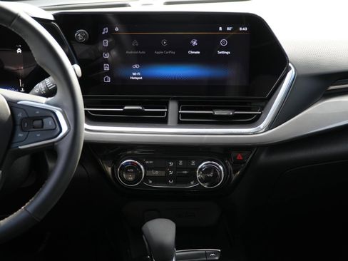 Used 2024 Chevrolet Trax ACTIV w/ Driver Confidence Package FWD image 24