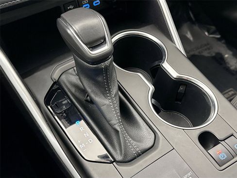 Certified 2022 Toyota Highlander LE image 22