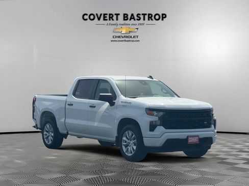 Certified 2024 Chevrolet Silverado 1500 Custom RWD image 9