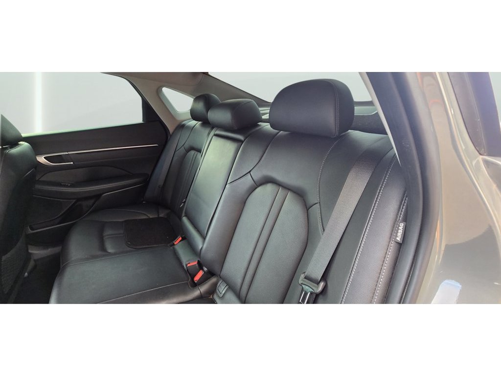 Used 2022 Hyundai Sonata Limited FWD image 9