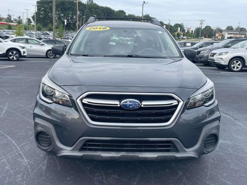 Used 2018 Subaru Outback 2.5i AWD/4WD image 2
