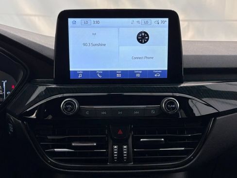 Used 2025 Ford Escape ST-Line Select AWD/4WD image 37