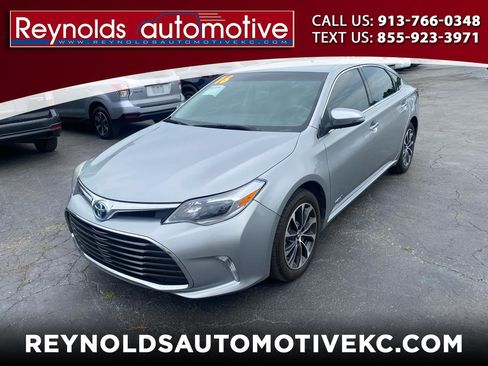 Used 2016 Toyota Avalon XLE Premium FWD image 1