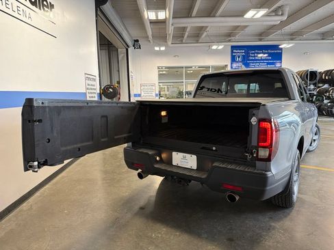 Certified 2023 Honda Ridgeline RTL image 29