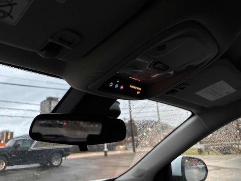 Used 2022 Buick Encore GX Preferred w/ Cold Weather Comfort Package image 24