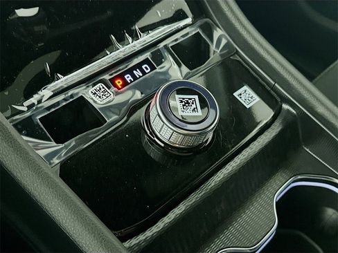 New 2025 Jeep Grand Cherokee Laredo X w/ Luxury Tech Group I image 12