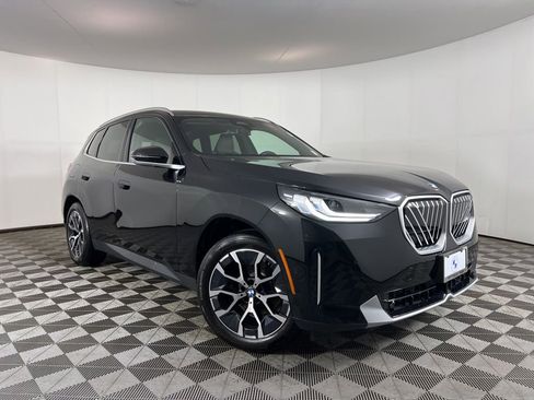 Used 2026 BMW X3 xDrive30 w/ Convenience Package image 13