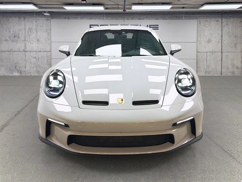 Certified 2024 Porsche 911 GT3 RS RWD image 6