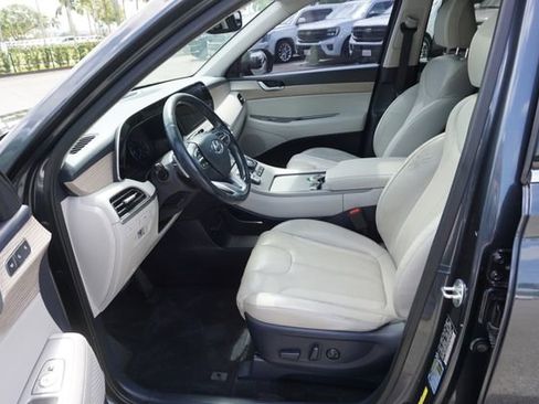 Used 2020 Hyundai Palisade SEL w/ Premium Package FWD image 24