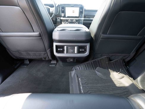 Used 2025 Ford F250 Lariat w/ Lariat Ultimate Package AWD/4WD image 22
