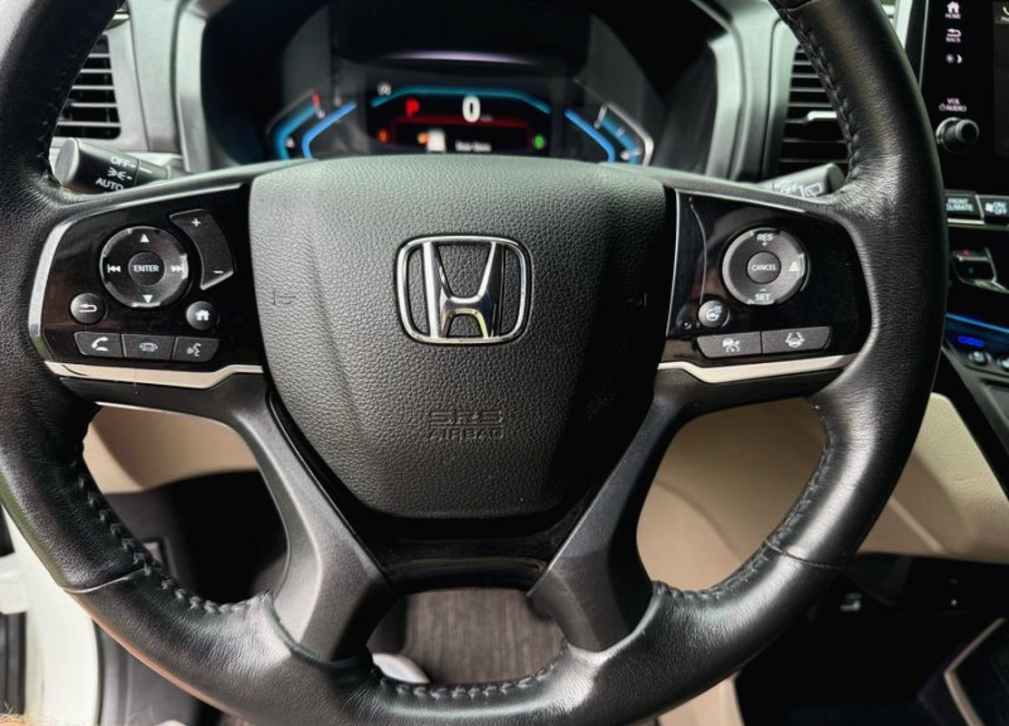 Used 2023 Honda Odyssey Elite image 20