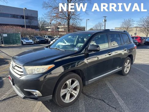 Used 2011 Toyota Highlander Limited image 3