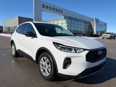 Used 2025 Ford Escape Active image 1