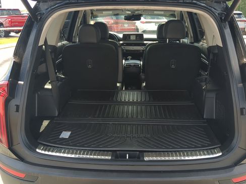 Used 2021 Kia Telluride SX w/ SX Prestige Package image 21