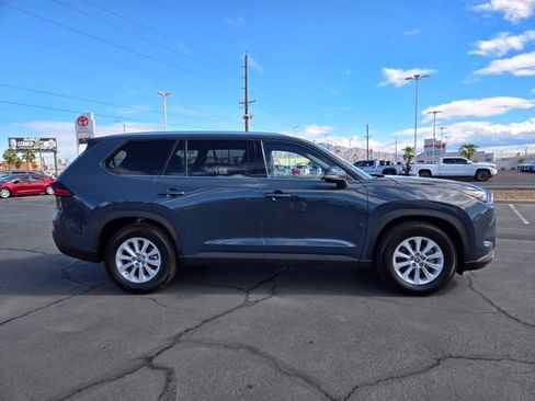 Certified 2025 Toyota Grand Highlander AWD image 3