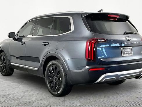 Used 2021 Kia Telluride EX w/ EX Premium Package FWD image 4