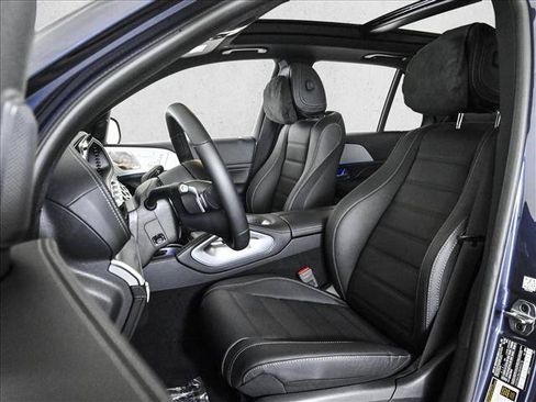 Used 2025 Mercedes-Benz GLE 450e 4MATIC image 18