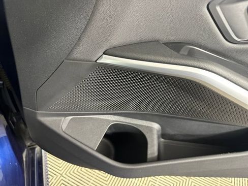 Used 2019 BMW 330i xDrive Sedan w/ Premium Package image 28