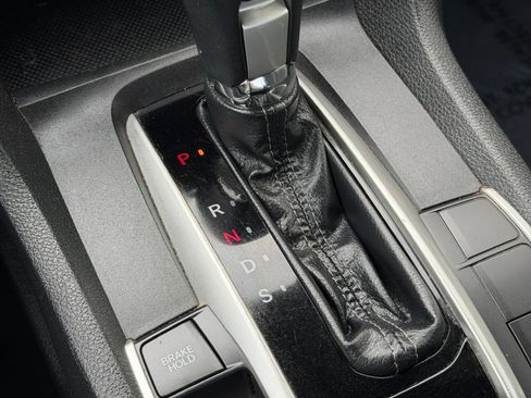 Used 2019 Honda Civic Sport image 29