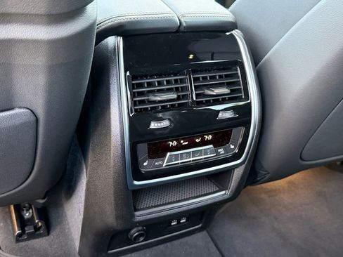 New 2026 BMW X7 xDrive40i image 19