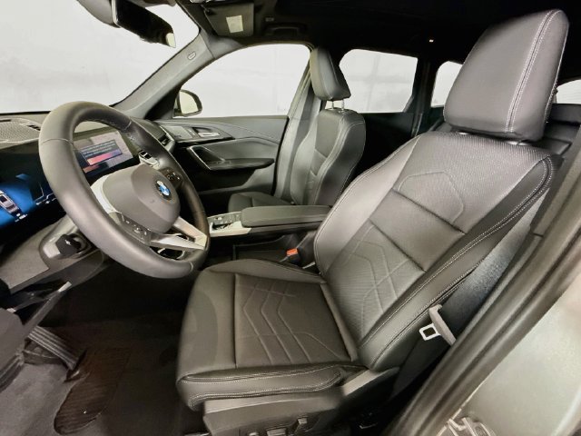 New 2026 BMW X1 xDrive28i w/ Technology Package AWD/4WD image 22