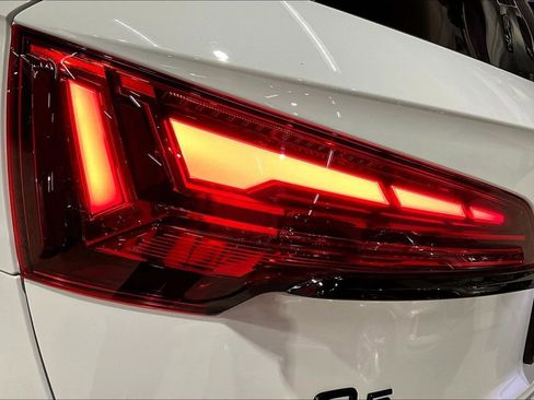 Used 2025 Audi Q5 2.0T Premium Plus image 23