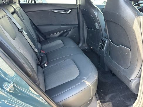Certified 2023 Kia Niro Wind w/ Wind Preserve Package FWD image 16