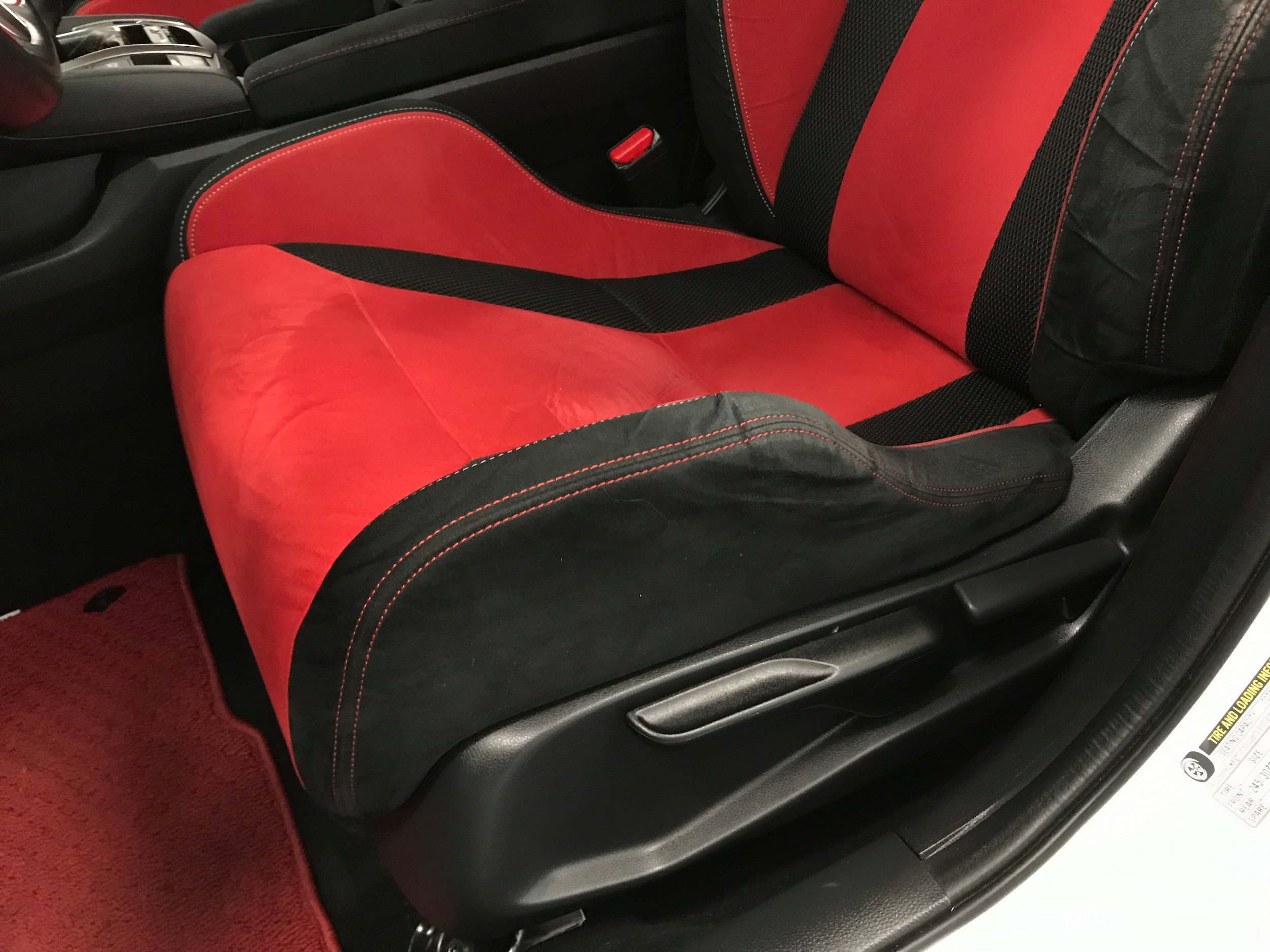 Used 2018 Honda Civic Type R image 17