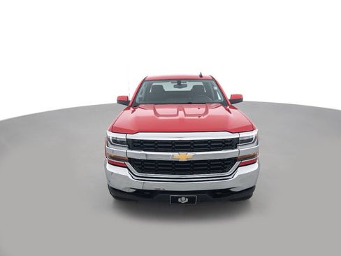 Used 2018 Chevrolet Silverado 1500 LT image 2
