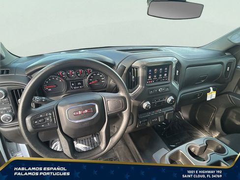 Used 2024 GMC Sierra 2500 Pro AWD/4WD image 16