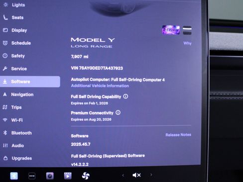 Used 2026 Tesla Model Y 2WD image 28