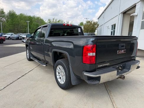 Used 2018 GMC Sierra 1500 SLE w/ Suspension Package, Off-Road AWD/4WD image 7