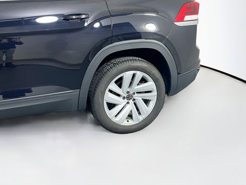 Used 2023 Volkswagen Atlas Cross Sport SE image 29