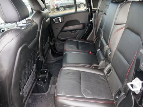 Used 2023 Jeep Gladiator Rubicon w/ LED Lighting Group image 12