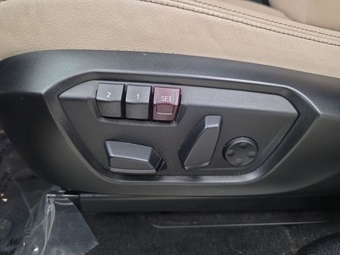 Used 2017 BMW X3 xDrive28i image 13