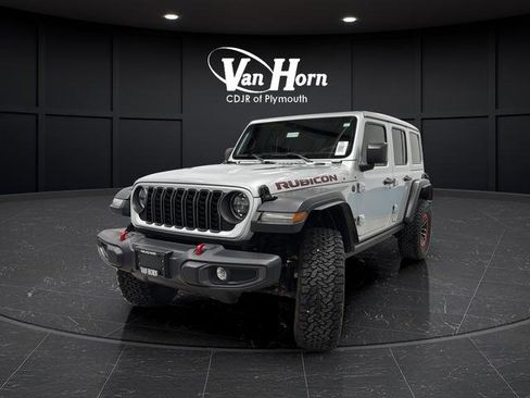 Used 2024 Jeep Wrangler Unlimited Rubicon w/ XTREMEE 35" Tire Package image 7