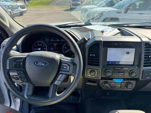 Used 2022 Ford F250 XL w/ Power Equipment Group AWD/4WD image 12
